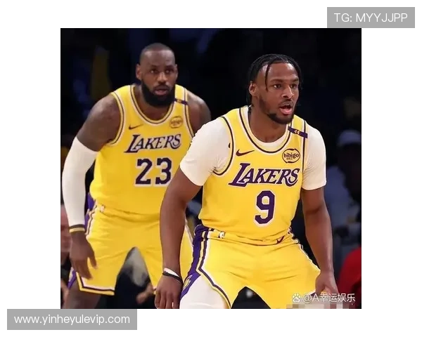 湖人核心伤势最新进展引关注季后赛前景成疑