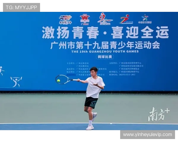 网球赛季激战正酣新星崛起老将坚持精彩对决引关注